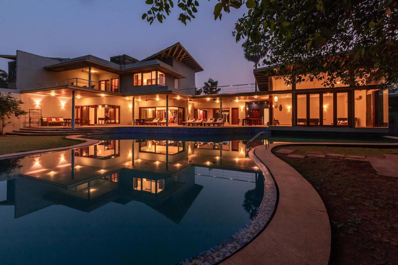 Jay House By Stayvista - Leisure Oasis With Pool, Snooker, Table Tennis & Foosball Fun Alibag Exterior photo